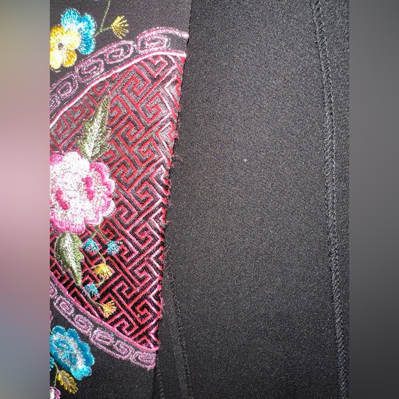 Asian inspired top - Picture 5 of 6